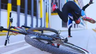 Why Chicago Cyclists Face Higher Injury Risk During Summer Events